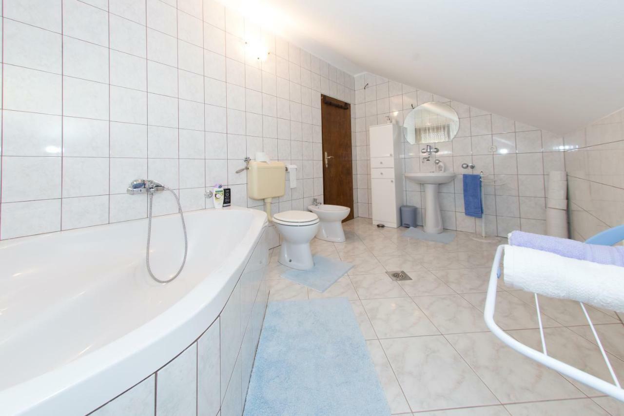 Apartmán Apartman Dubravcic Otočac Exteriér fotografie